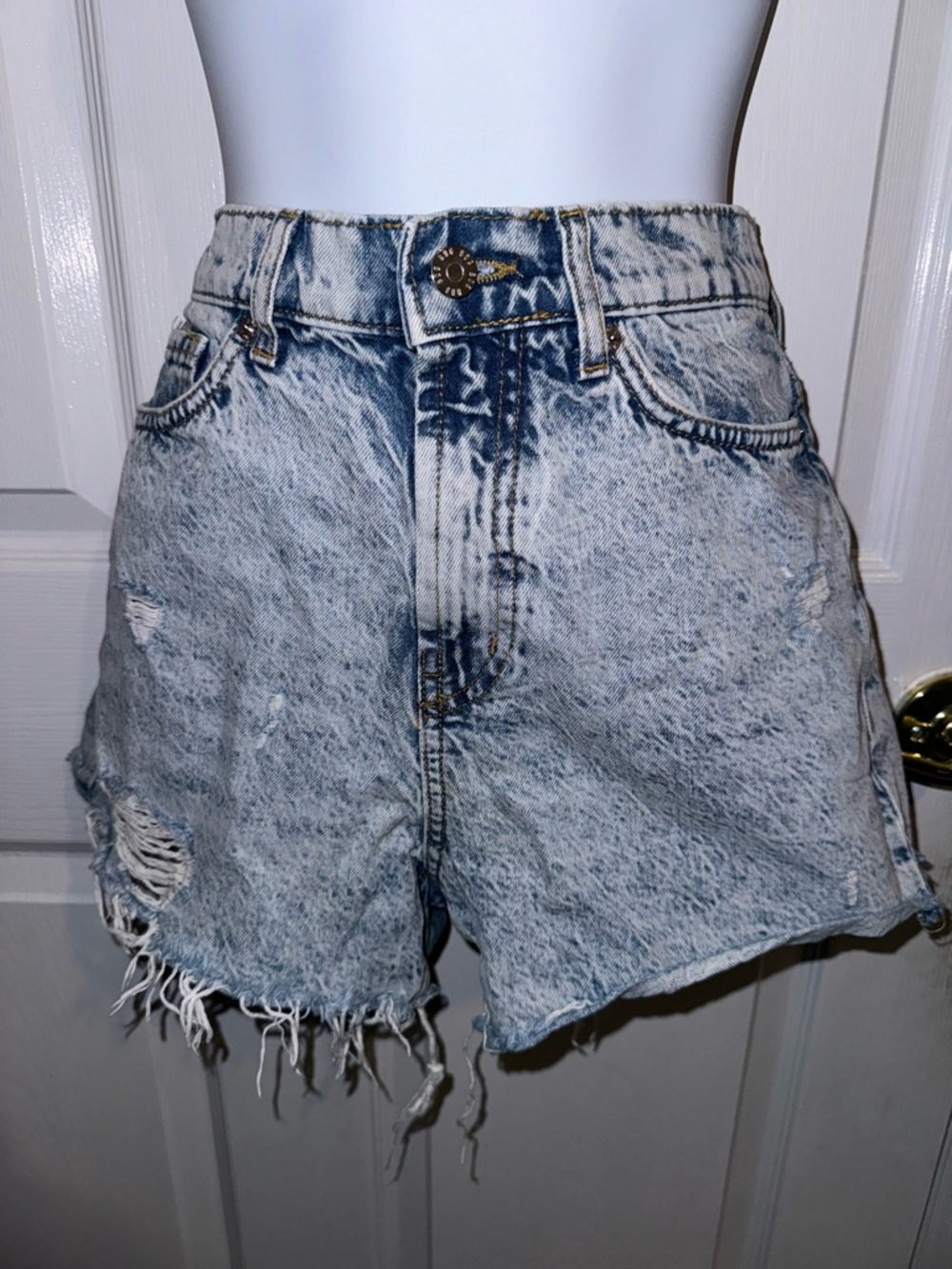 Urban outfitters BDG‎ Acid Wash Distressed Denim Shorts